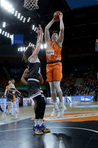 不断提升 不断提升