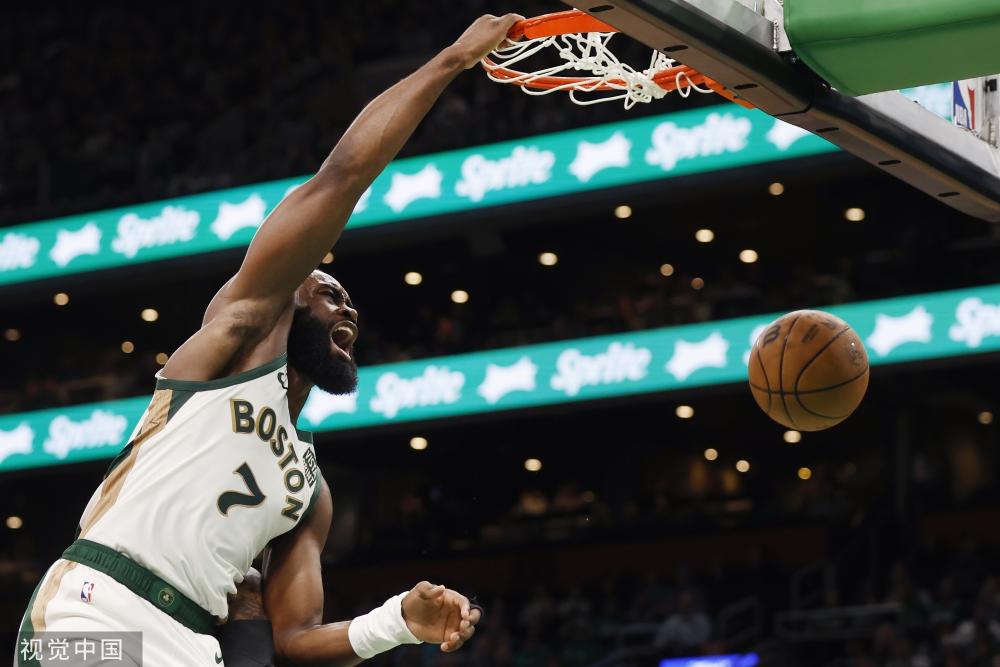 这名球员在 这名球员在