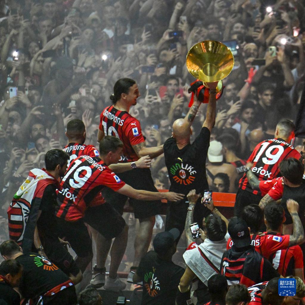 根据双方的 根据双方的